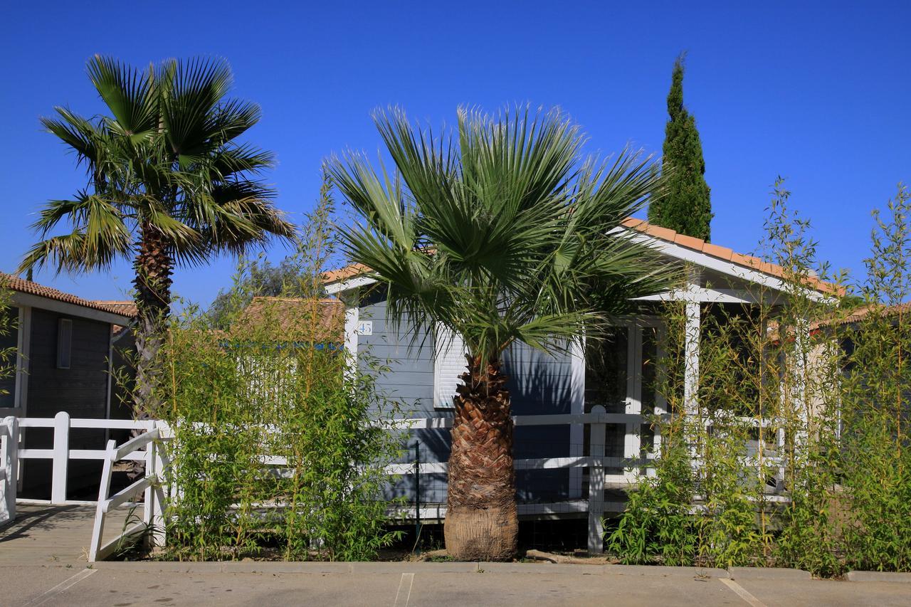 Camping Hameau Des Cannisses Gruissan Buitenkant foto