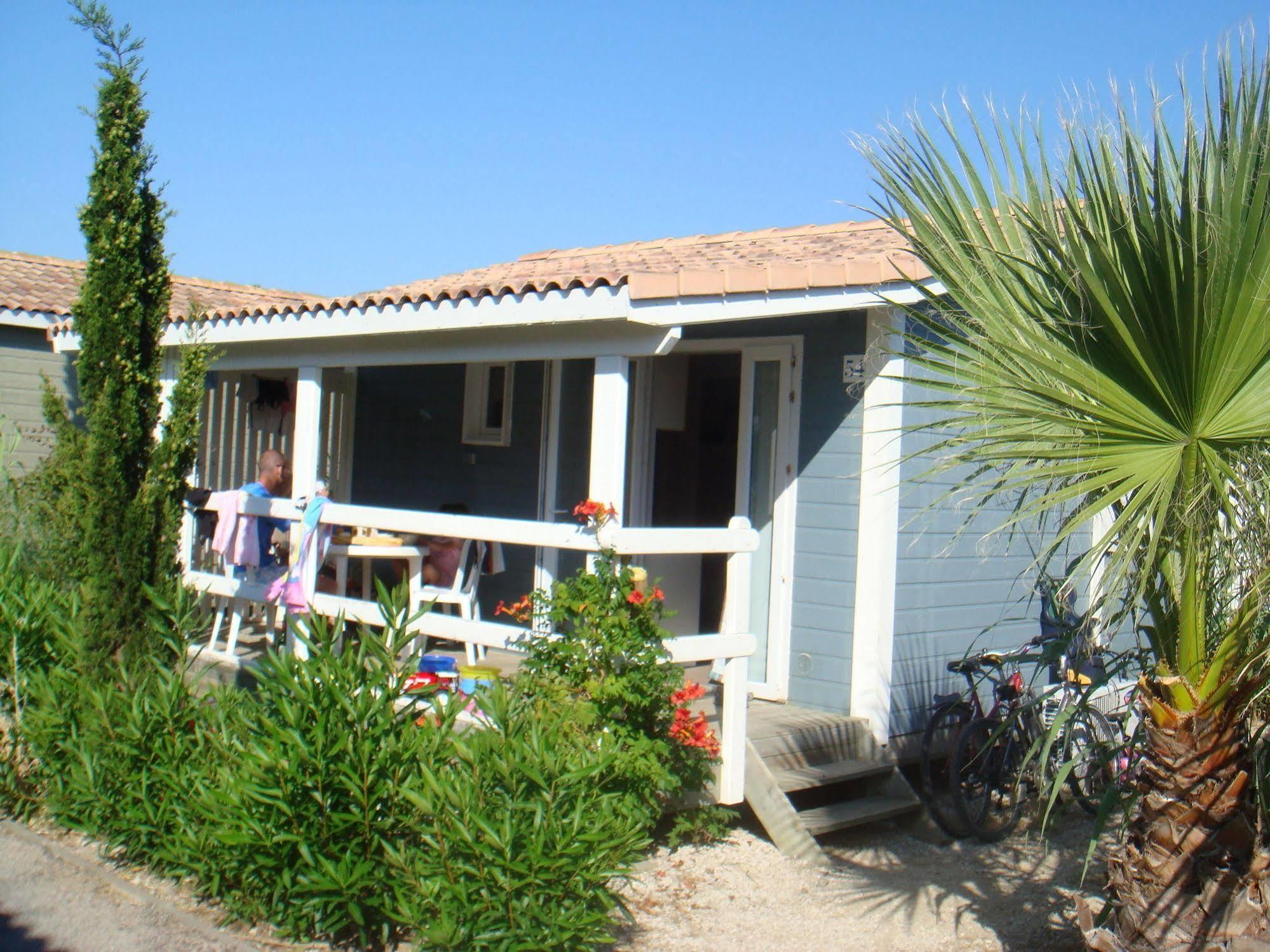 Camping Hameau Des Cannisses Gruissan Buitenkant foto
